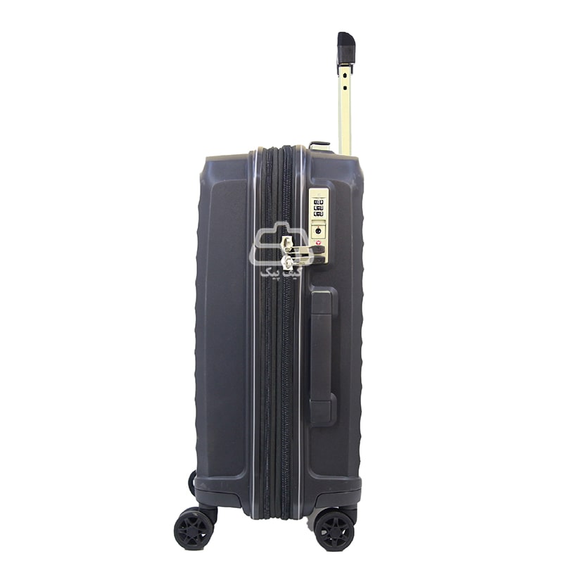 luggage-pg22-2.jpg